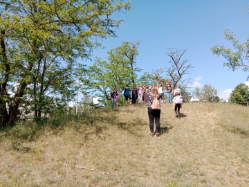 Międzypokoleniowa lekcja przyrody nad Rawką, 